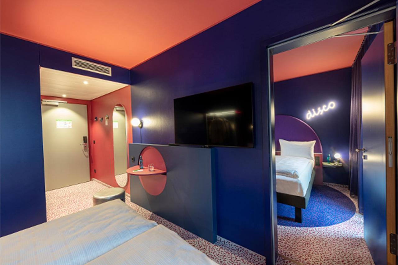 Hotel Ibis Styles Perlach 3*